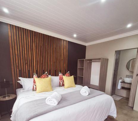 Derby House | EveGreen Guest Lodge