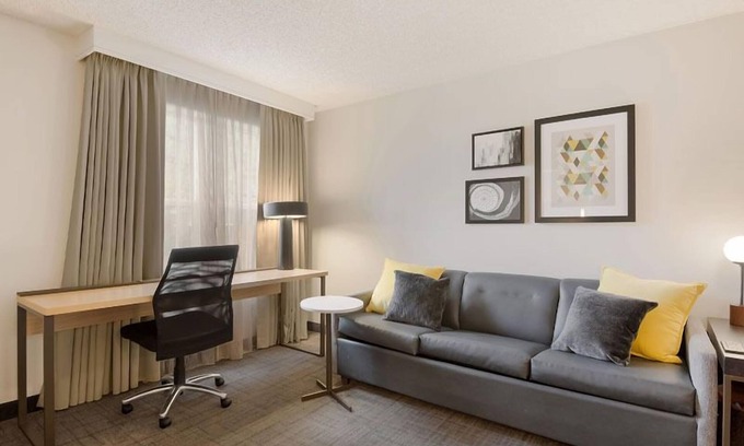 Reno/Tahoe Airport Apartment | Excellent Choice! Unit with Fully-equipped Kitchen and FREE Breakfast!