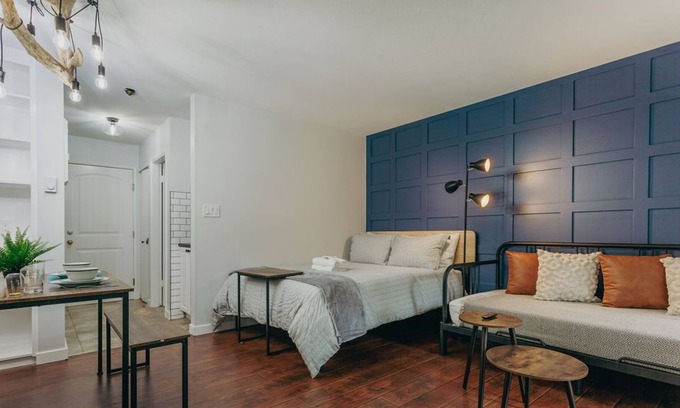 Harrison Hot Springs Apartment | 🍀Exceptional Harrison Springs Contemporary Suite 🍀