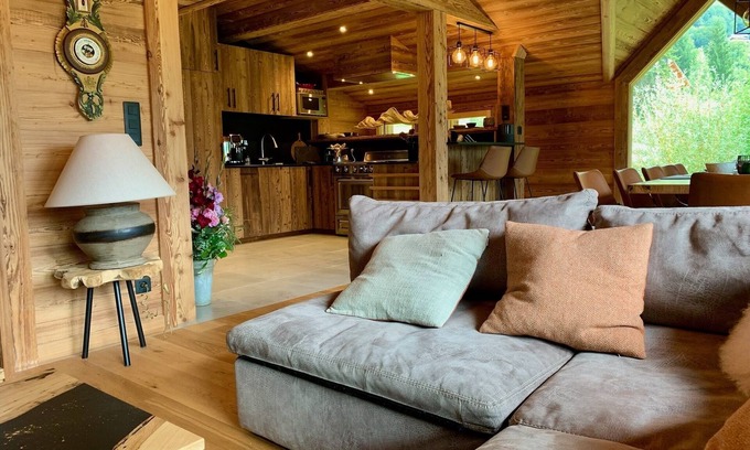 Samoens Ski Chalet | Exceptional chalet with housekeeper to advise you
