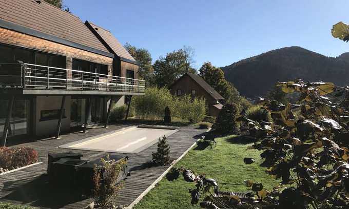 Husseren-Wesserling Ski Chalet | EXCEPTIONAL CONTEMPORARY CHALET baby foot, heated swimming pool from May to October