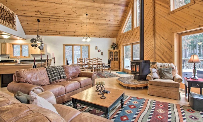 Rome House | Exceptional Home w/Deck ~ 3 Miles to Sand Valley