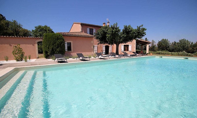 Noves House | Exceptional landhouse in Noves, Alpilles, none opposite, large pool, pets allowed (2).