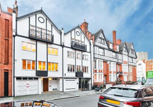 Knightsbridge House | Exclusive Knightsbridge Townhouse with Parking