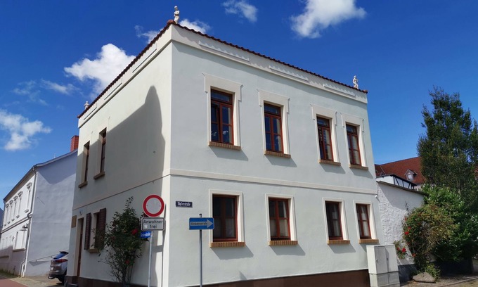 Ueckermuende House | Exclusive vacation apartment in the heart of the old town in the seaside resort of Ueckermünde