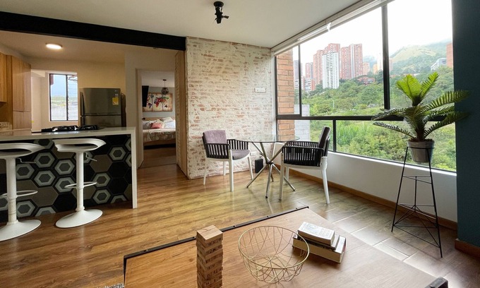 Los Naranjos Apartment | Exclusivo Apto Cerca a Provenza El Tesoro y Lleras