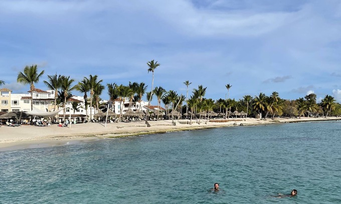 San Rafael del Yuma Condo | Executive Latin Getaway on the Beach