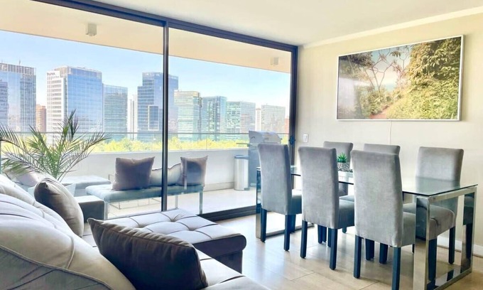 Apoquindo Apartment | Executive Park w/Private Gym, Office & City View
