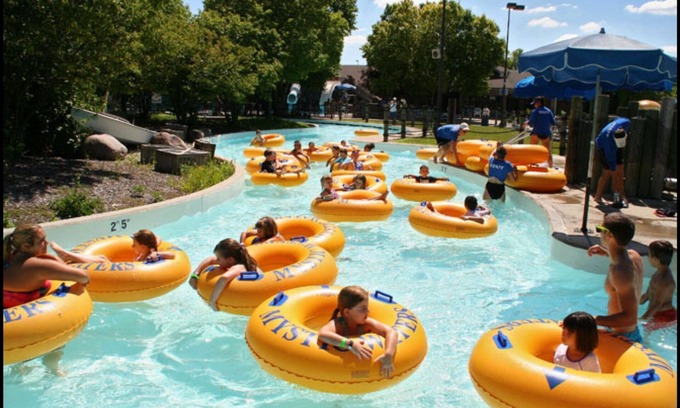 Des Plaines House | Exotic House - Few minutess from O'Hare and Chicago