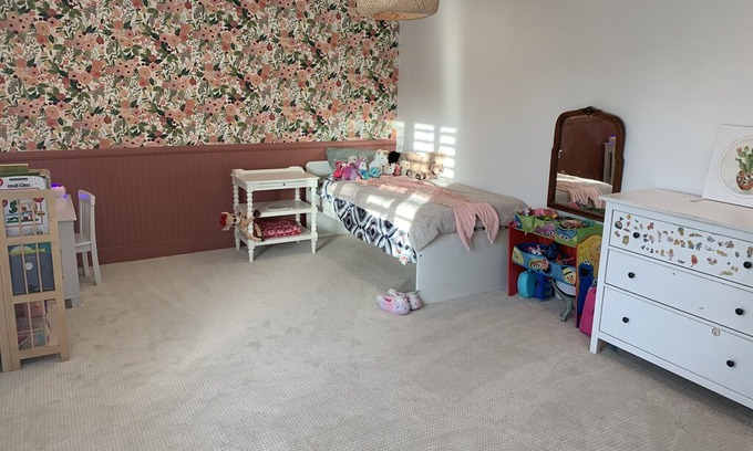 University City House | Expansive 5-bedroom remodeled San Diego home