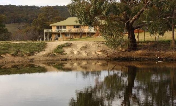 Hazelgrove Other | Experience country living in the comfort of spacious home 15mins from Oberon