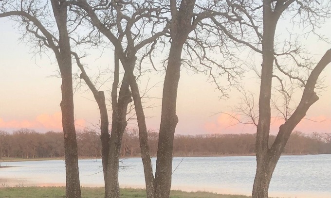 Riesel Other | Experience Elm Lake Ranch. Close to Waco, Magnolia Silos and Baylor.