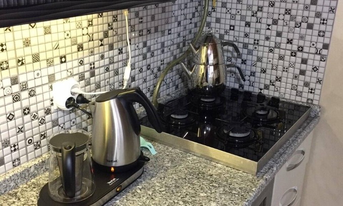 Cekmekoy House | Experience like local: perfect location, warm flat