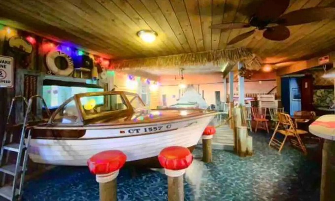 Caroga Lake House | Experience the Adirondacks with a Caribbean Flair! - Pet Friendly