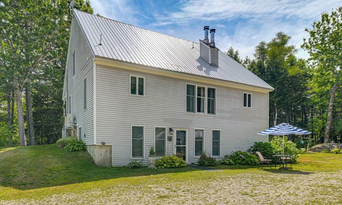 Orland Apartment | Explore Coastal Maine! Cozy Apt w/Yard & Garden