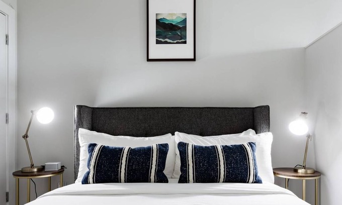 Music Row Apartment | Explore Live Music from an Apartment near Vanderbilt