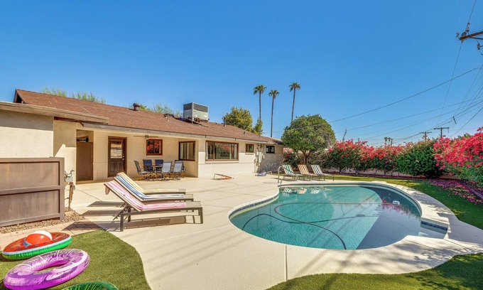 Papago Parkway House | Explore Old Town & Papago Park: Scottsdale Stay!