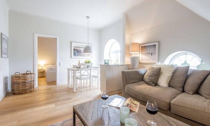 Wenningstedt-Braderup Apartment | Exquisite. Wellness. Thatch. - Witthüs