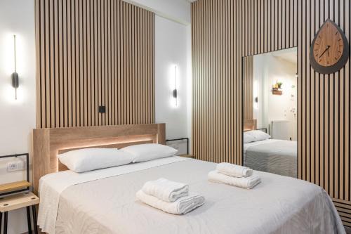 Larissa Apartment | EY CENTRAL STUDiO 2