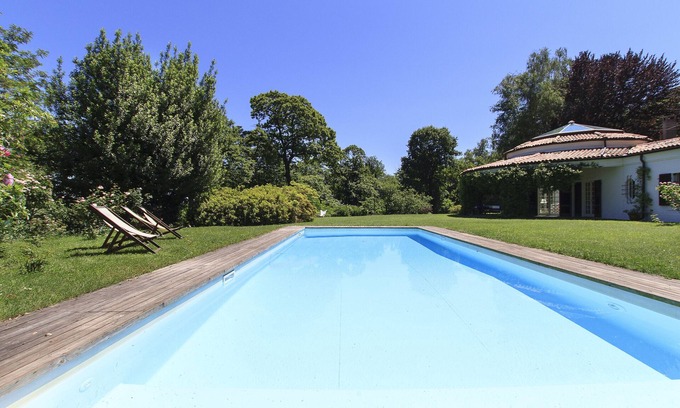 Dormelletto Villa | Eye-catching villa with pool in a huge private park! - Villa Monti