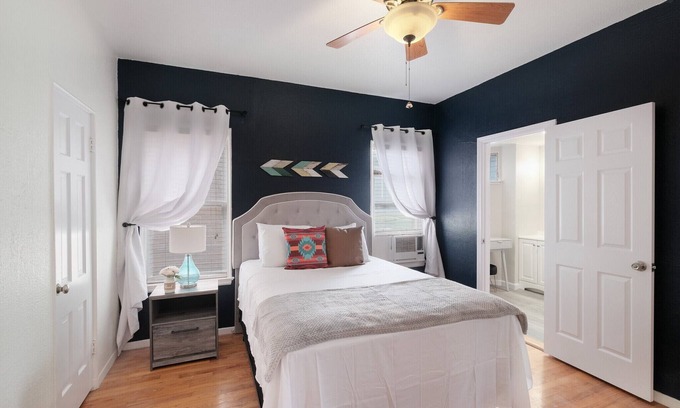 Jefferson Apartment | F1-10% OFF NEW Updated, Cozy & Clean Fast WiFi 2BR & 2BA Monthly Rental