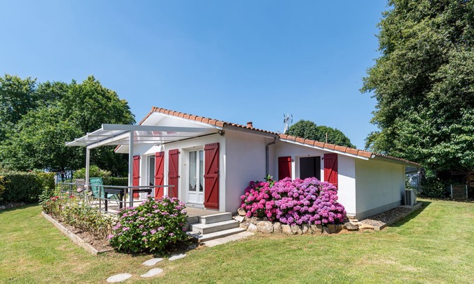 Saint-Geours-d'Auribat House | F3 air-conditioned house for 4 people.