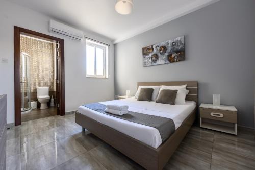Msida House | F9 Room 1, Private Double room with private bathroom in shared Flat