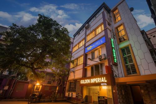Kolkata Hotel | FabExpress Golden Imperial - Nr Gariyahat Market