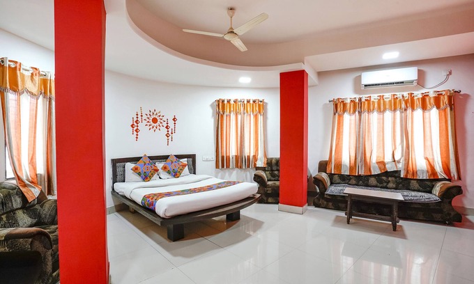 Nashik Hotel | Fabexpress Sai Lodging