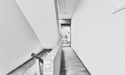 Ahmedabad Hotel | FabHotel Gokul Villa