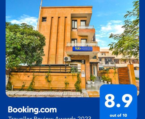 DLF City Hotel | FabHotel Rallkmas Cyber City