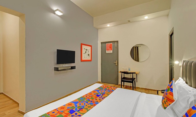 Hyderabad Hotel | Fabhotel White Ridge Shivam