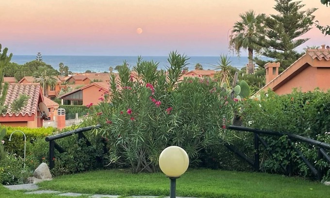 Costa Rei Cottage | Fabulous 2-bedroom cottage close beach with AC in Costa Rei