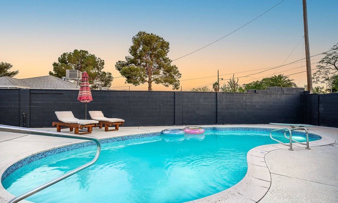 McNeil Estates House | Fabulous 3 bd w/Pool! 10 mins from Strip/Airport!