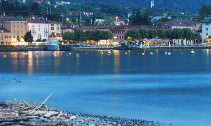 Colico Apartment | Fabulous 3-bedroom apartment with AC in charming Colico