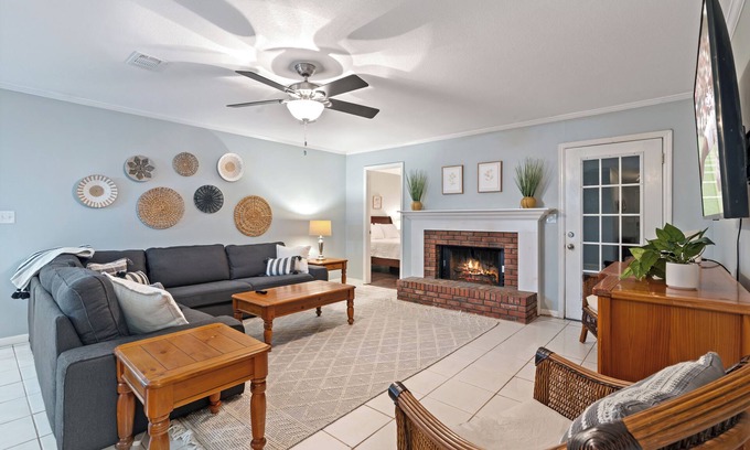 Killearn Lakes Cottage | Fabulous 4-bedroom home in NE Tallahassee