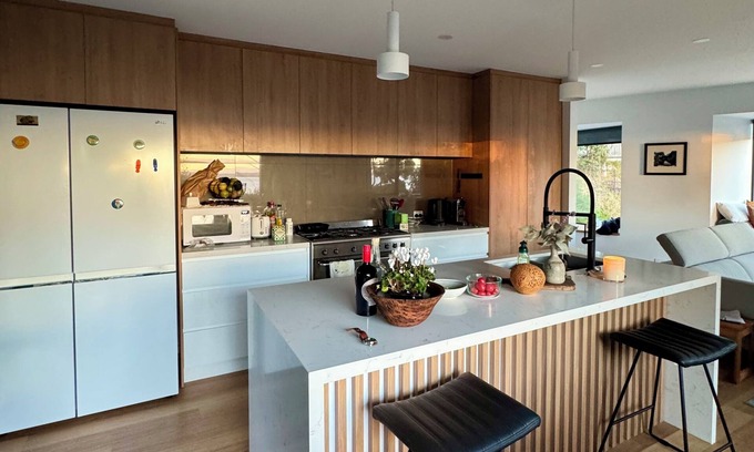 Southern Villa | Fabulous New Contemporary Villa. Steps From the Beach/Outdoor Tub and Firepit