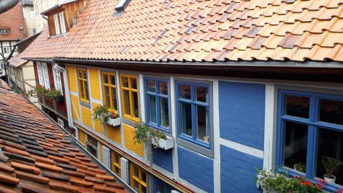 Quedlinburg Apartment | Fachwerkhotel - Ferienhäuser Vorhof zur Hölle