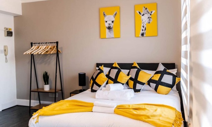 Hillrise Apartment | Fairbridge 5.