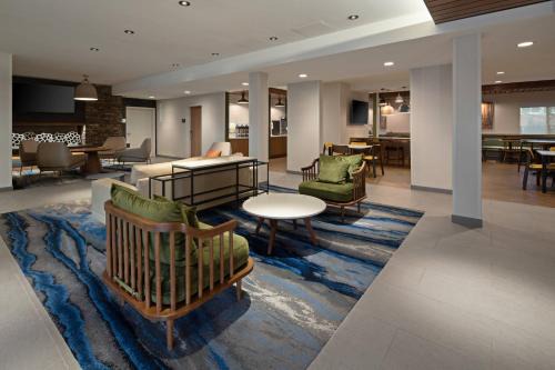 SeaTac Hotel | Fairfield by Marriott Inn & Suites Seattle Sea-Tac Airport