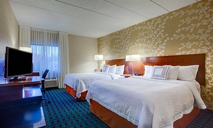 Williston North Hotel | Fairfield Inn by Marriott Burlington Williston