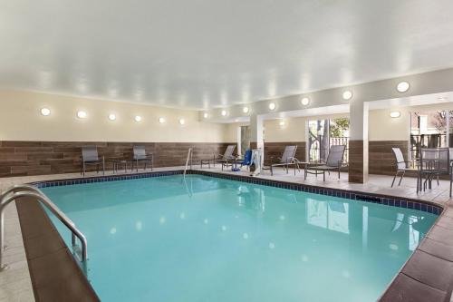 Tracy Hotel | Fairfield Inn by Marriott Tracy