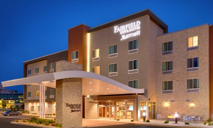Midvale Hotel | Fairfield Inn & Suites by Marriott Salt Lake City Midvale