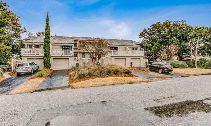 Isle of Palms House | Fairway Dunes 14