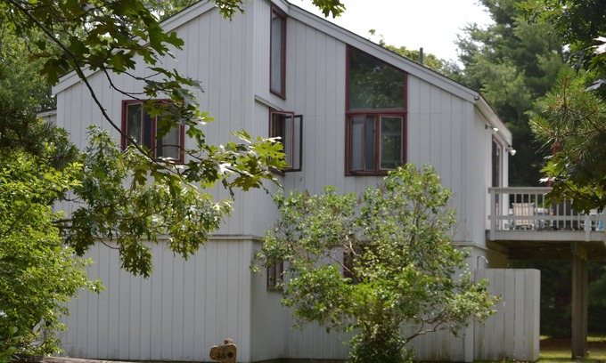 Chilmark House | Fall Deal: 375 night minimum 5-day stay
