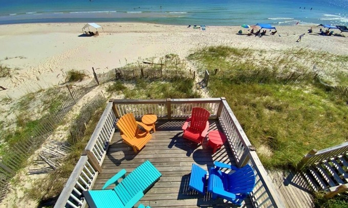 Surf Side Shores House | Fall Discounted! Beach Front