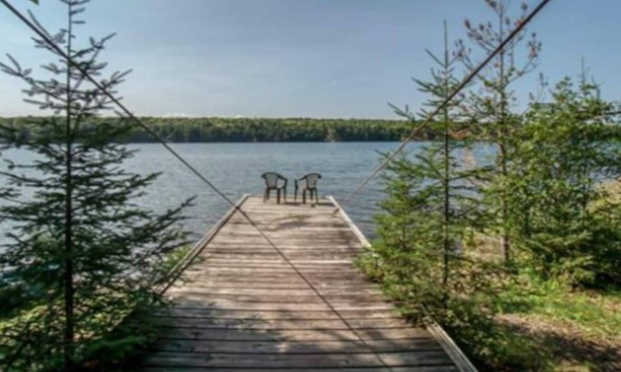 Iron River House | Fall is here! Hiking and waterfalls.Hunting season soon. Enjoy the great weather