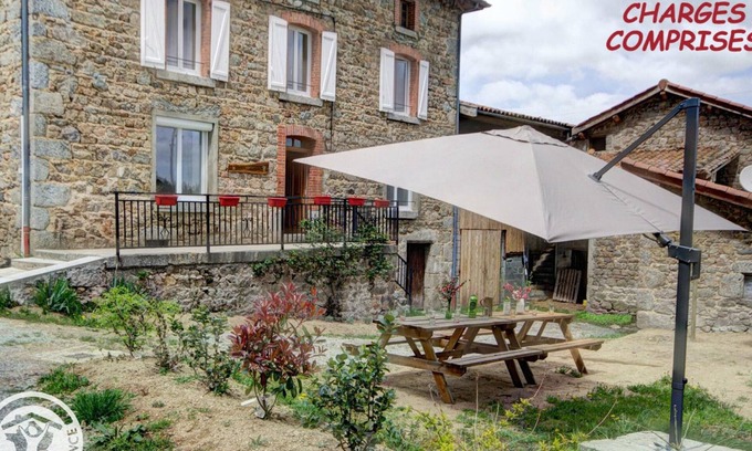 Saint-Didier-sur-Rochefort Cottage | Family home near Forez - up to 12 guests, pets allowed