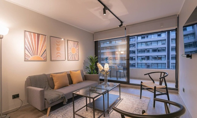 Nunoa Apartment | Family Adventure Charming 2BR in Providencia for 4