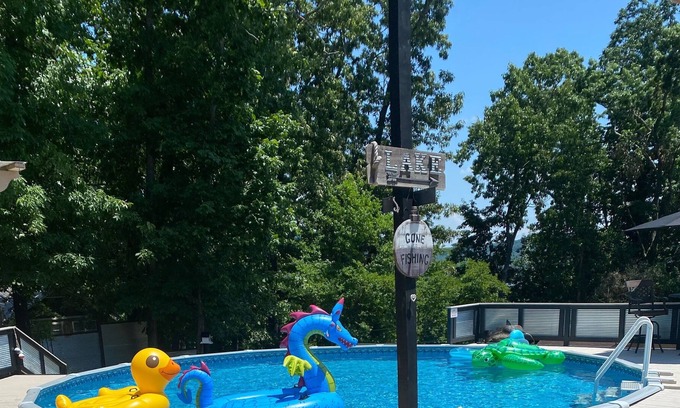 Guntersville House | Family and Fisherman 3 bedroom 2 bath paradise in beautiful Guntersville, AL.